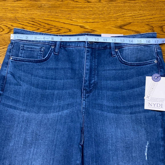 NWT NYDJ Jeans Size 14 Blue Sheri Slim Ankle Slightly Distressed Stretch - Picture 4 of 15